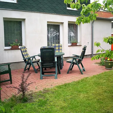 Mit Eigener Terrasse In Russow, Cleaning Included Prázdninový dům Rerik